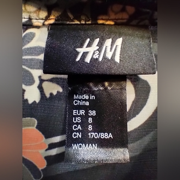 H&M Floral Kimono sleeve dress, US8 - Picture 4 of 7